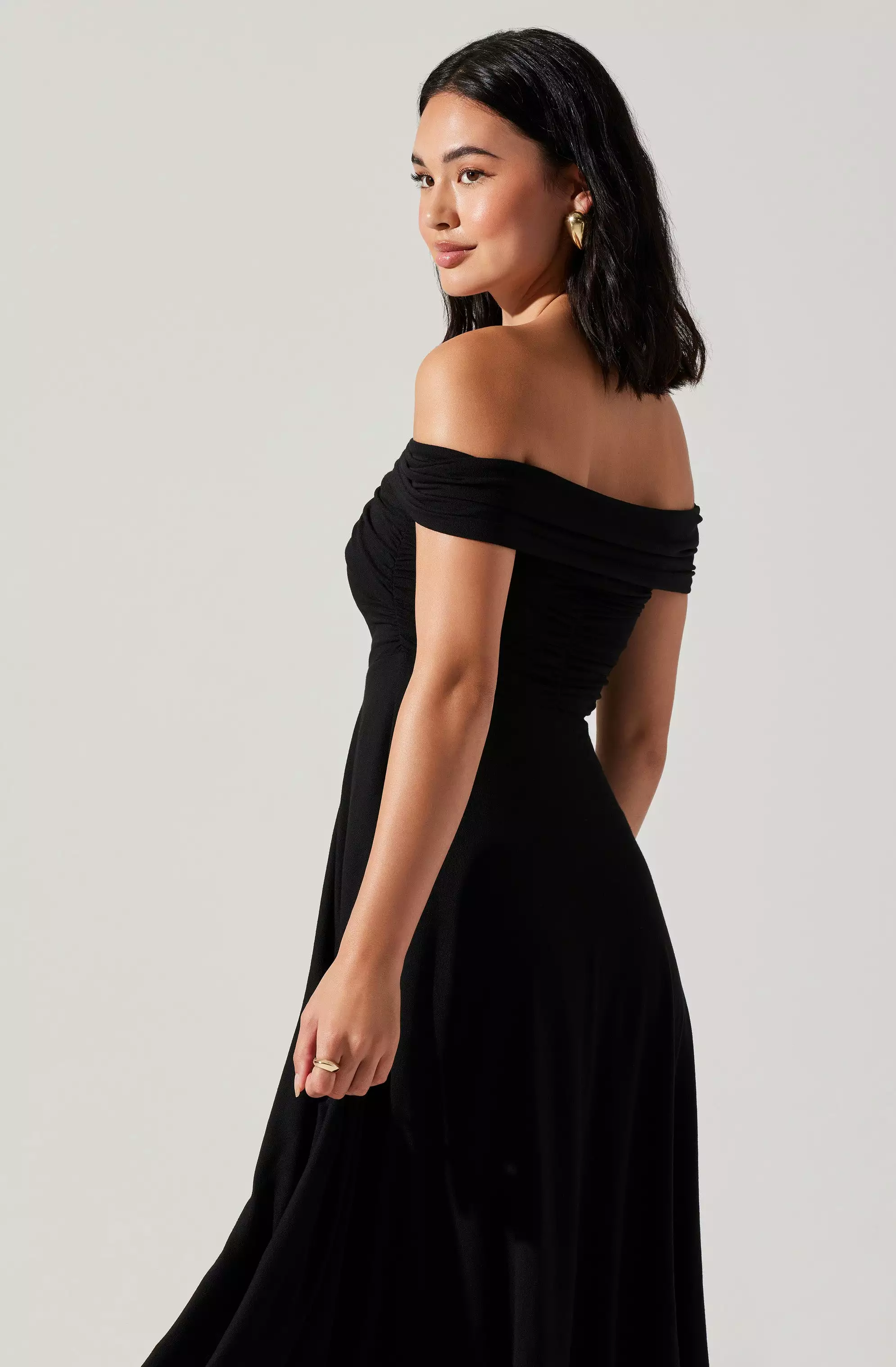 Balto Off Shoulder Midi Dress