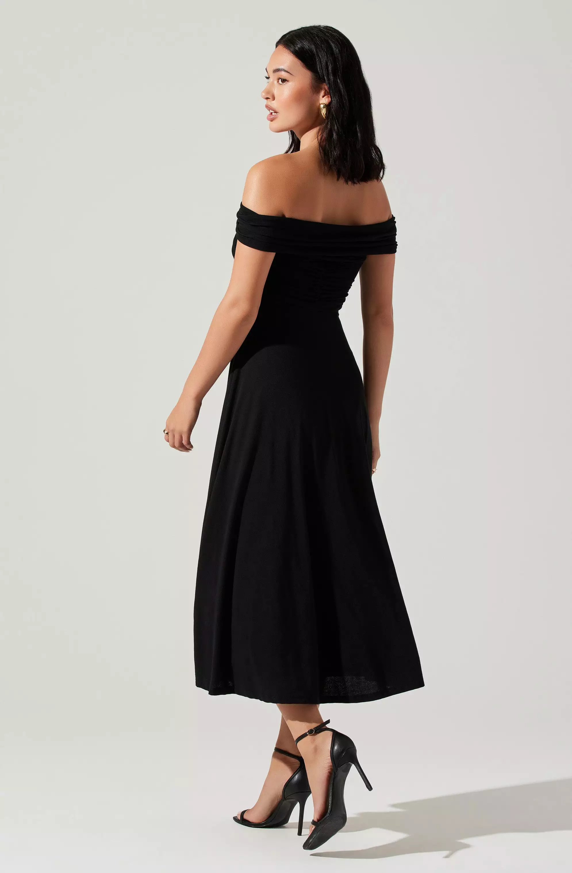 Balto Off Shoulder Midi Dress