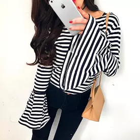 B&W Bell Sleeve Top