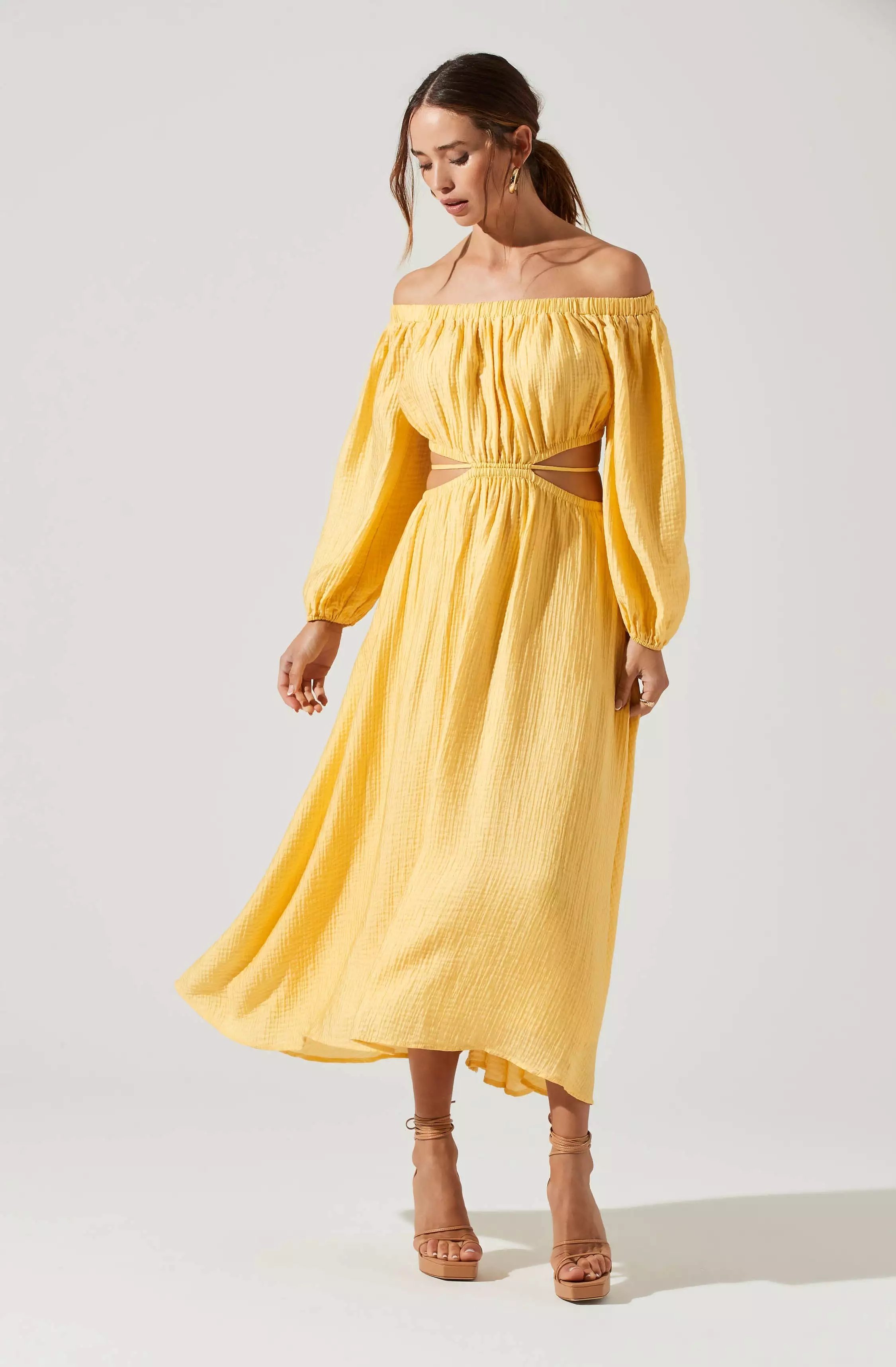 Cassian Cutout Off Shoulder Midi Dress