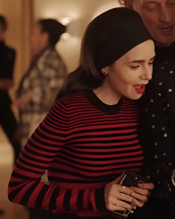 Emily in Paris S04 Emily Cooper Sweater | Lily Collins Red Sweater