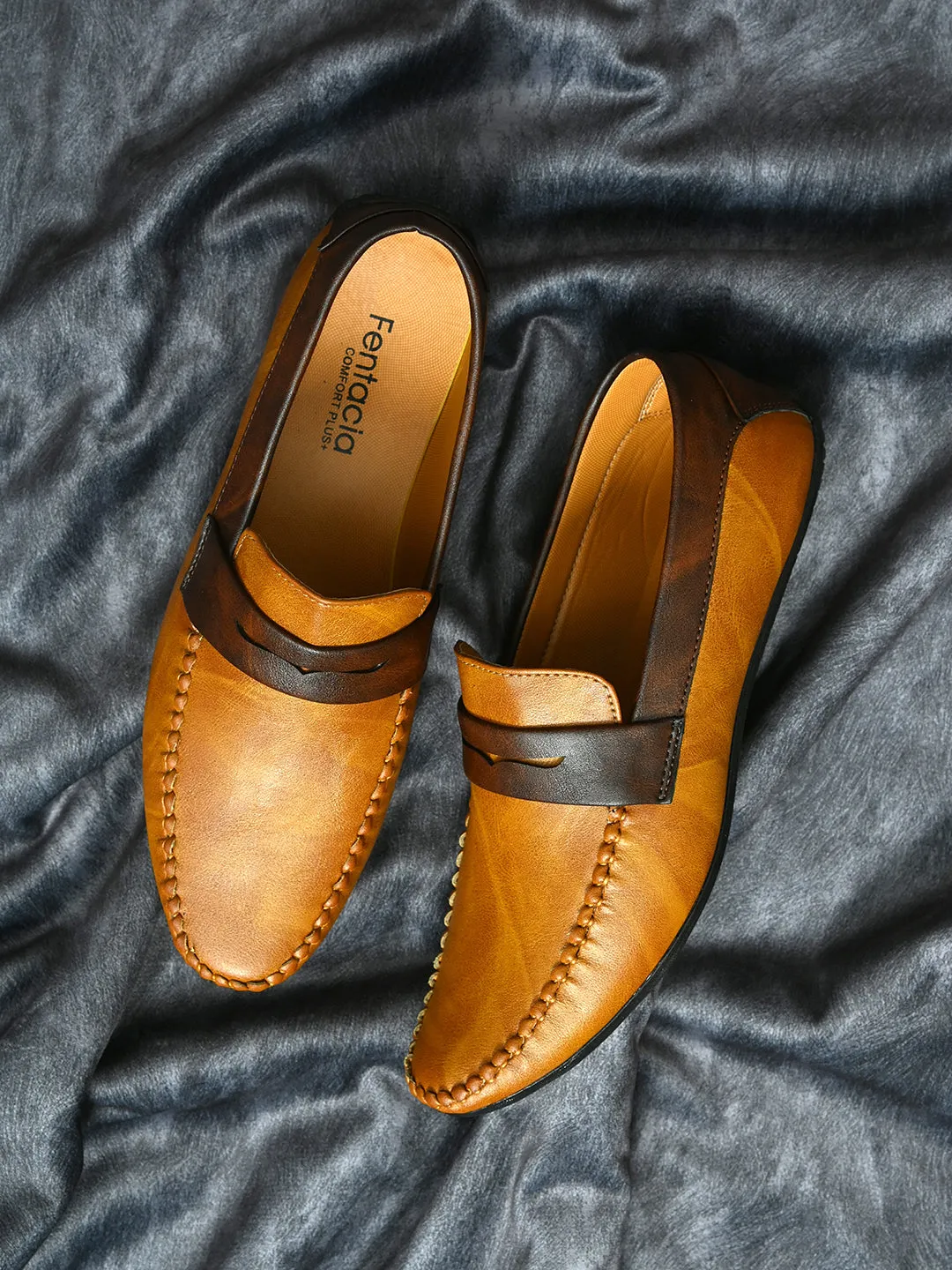 Men Colour Blocked Loafers