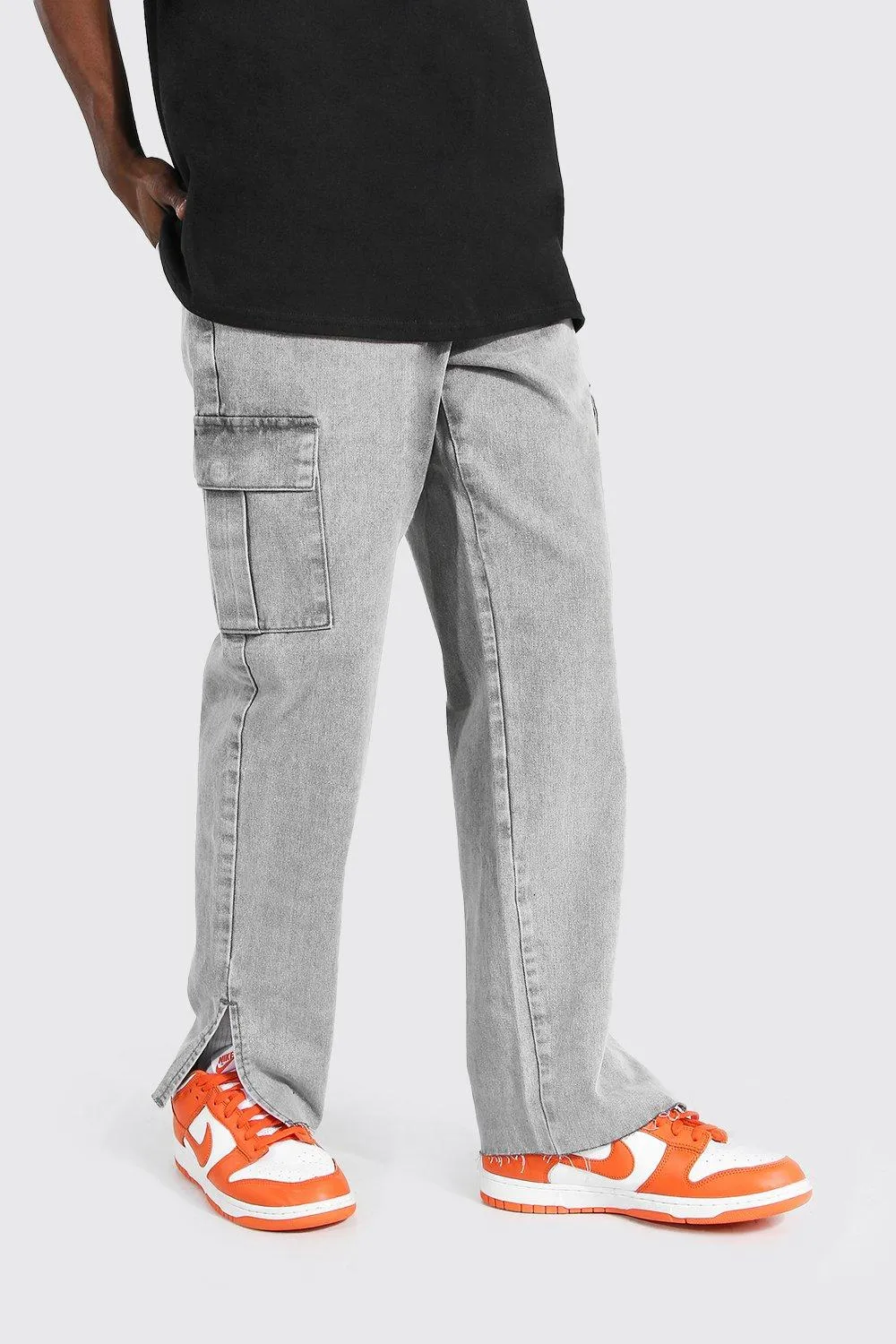 Relaxed Fit Split Hem Cargo Jeans | boohooMAN UK