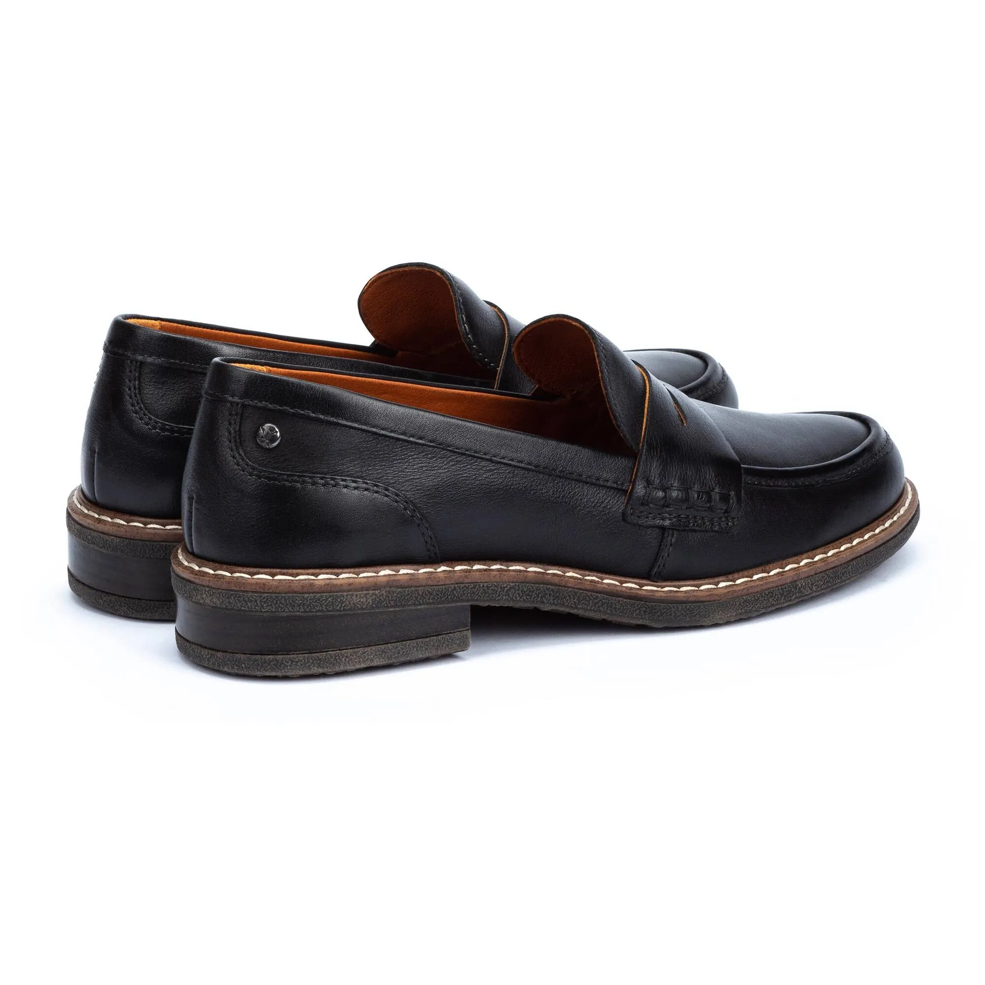 Women's Pikolinos Aldaya Loafers Color: Black